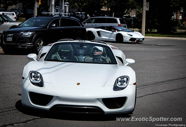 Porsche 918 Spyder spotted in Toronto, Canada