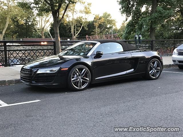 Audi R8 spotted in Summit, New Jersey