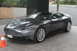 Aston Martin DB11