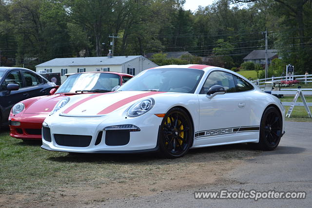 Porsche 911R spotted in Farmington, Connecticut