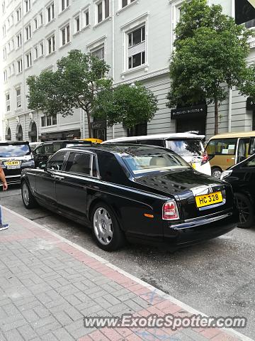 Rolls-Royce Phantom spotted in Hong Kong, China