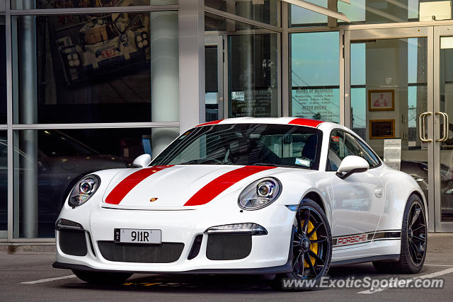 Porsche 911R spotted in Auckland, New Zealand