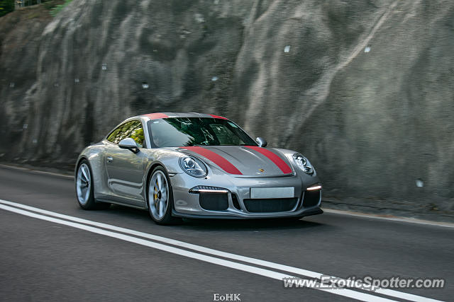 Porsche 911R spotted in Hong Kong, China