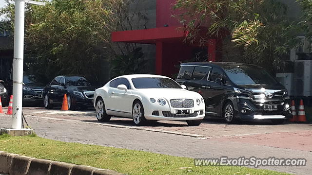 Bentley Continental spotted in Jakarta, Indonesia
