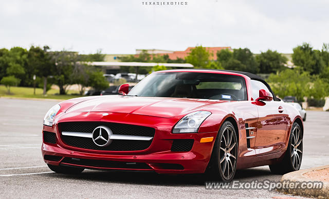 Mercedes SLS AMG spotted in San Antonio, Texas