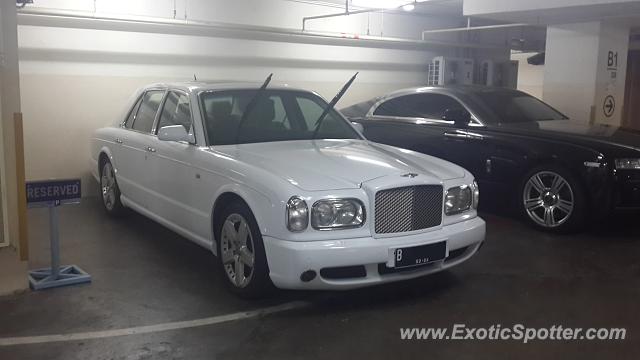 Bentley Arnage spotted in Jakarta, Indonesia