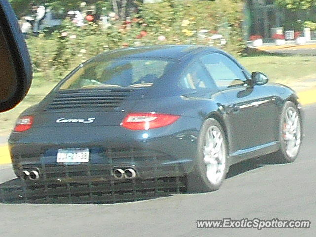 Porsche 911 spotted in Guadalajara, Mexico