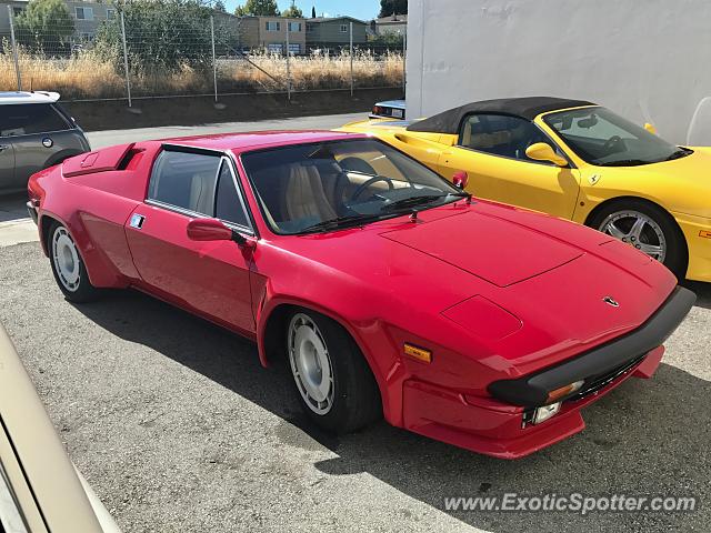 Lamborghini Jalpa spotted in San Mateo, California