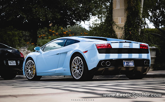 Lamborghini Gallardo spotted in San Antonio, Texas