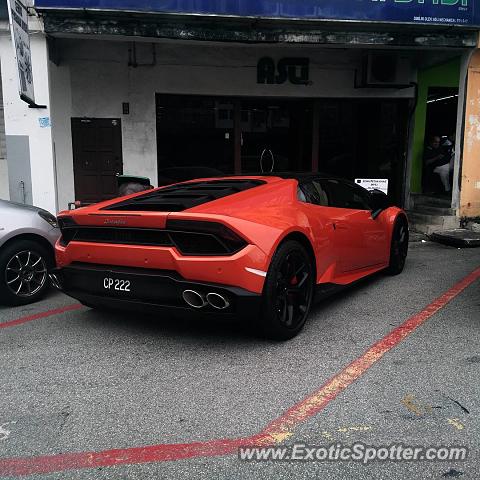 Lamborghini Huracan spotted in Kuala Lumour, Malaysia