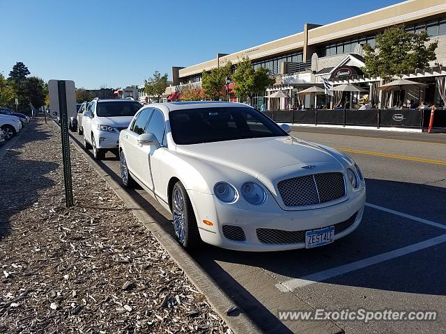 Bentley Flying Spur spotted in Wayzata, Minnesota