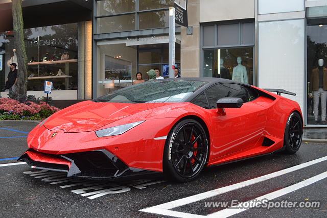Lamborghini Huracan spotted in Manhasset, New Jersey