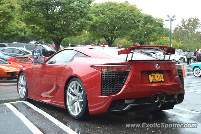 Lexus LFA spotted in Manhasset, New Jersey