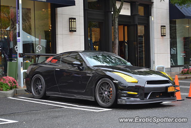 Nissan GT-R spotted in Manhasset, New York