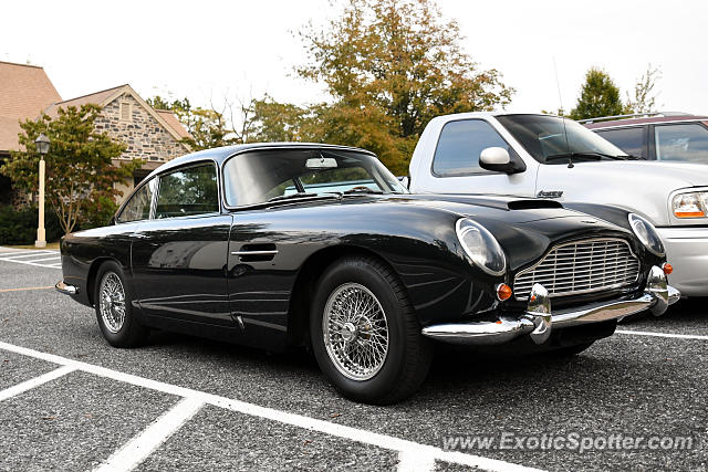 Aston Martin DB5 spotted in Hershey, Pennsylvania