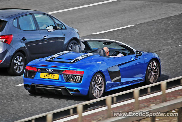 Audi R8 spotted in M20, United Kingdom