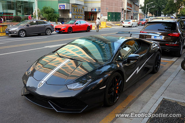 Lamborghini Huracan spotted in Nanjing, China