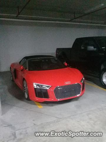 Audi R8 spotted in Guadalajara, Mexico