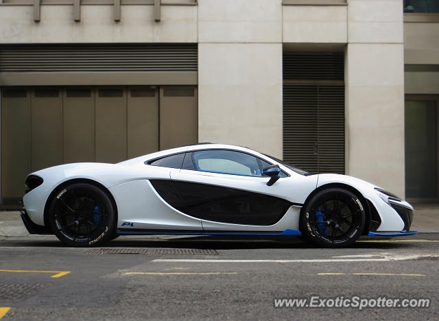 Mclaren P1 spotted in London, United Kingdom