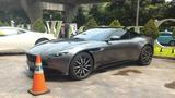 Aston Martin DB11