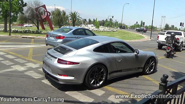 Porsche 911R spotted in Santiago, Chile