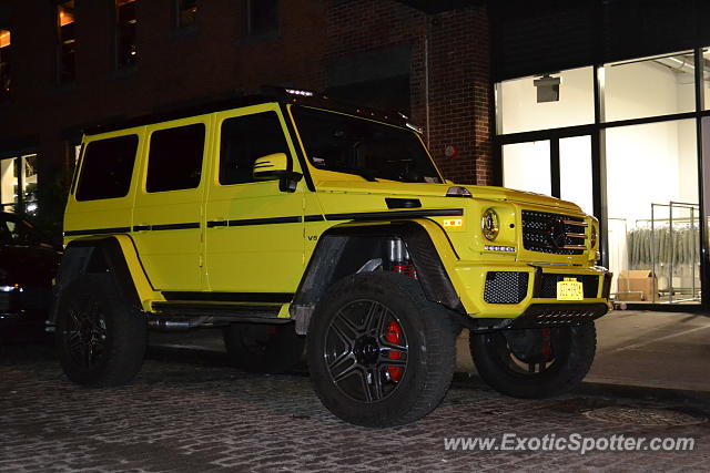 Mercedes 4x4 Squared spotted in Manhataan, New York