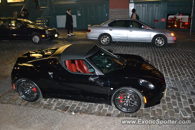 Alfa Romeo 4C spotted in Manhattan, New York
