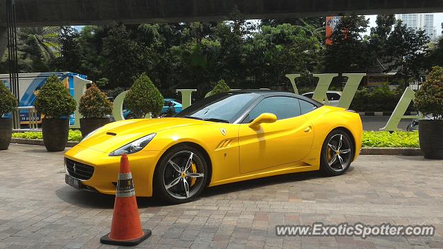 Ferrari California spotted in Jakarta, Indonesia