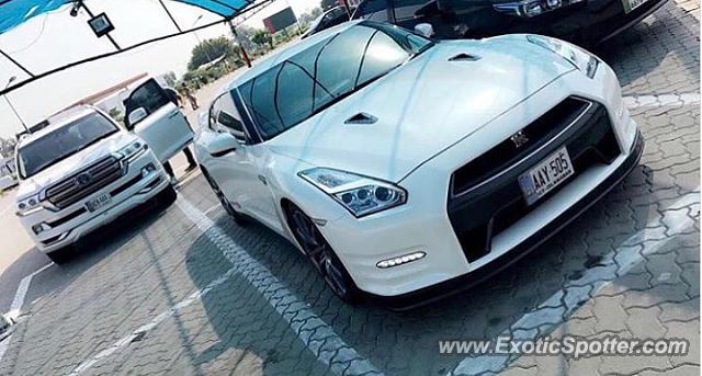 Nissan GT-R spotted in Islamabad, Pakistan