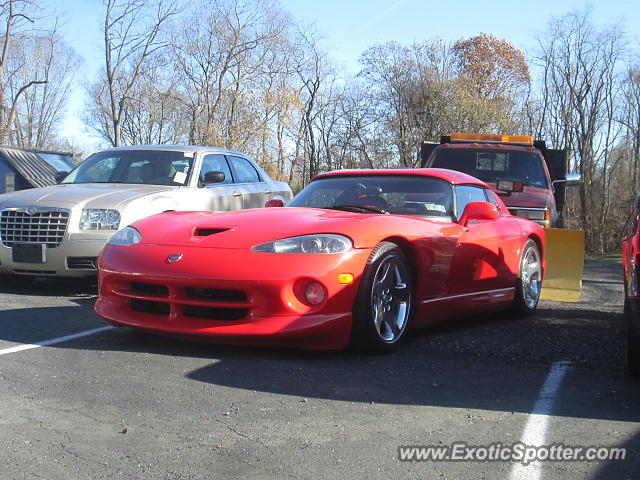 Dodge Viper spotted in Mechanicsburg, Pennsylvania