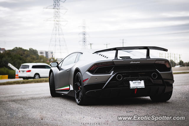 Lamborghini Huracan spotted in San Antonio, Texas