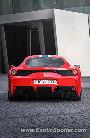 Ferrari 458 Italia spotted in Baku, Azerbaijan