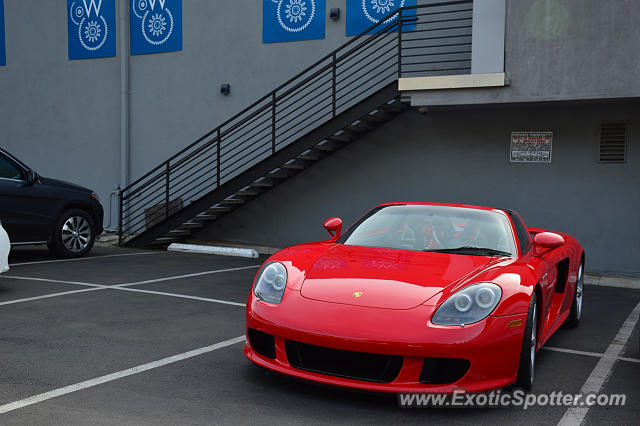 Porsche Carrera GT spotted in Los Angeles, California