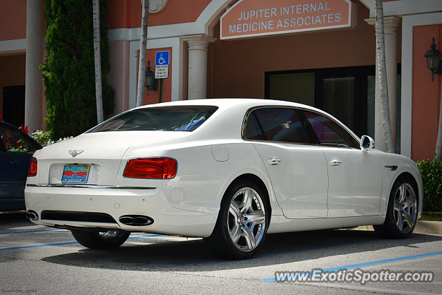 Bentley Flying Spur spotted in Jupiter, Florida