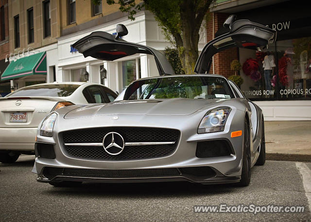 Mercedes SLS AMG spotted in Greenwich, Connecticut