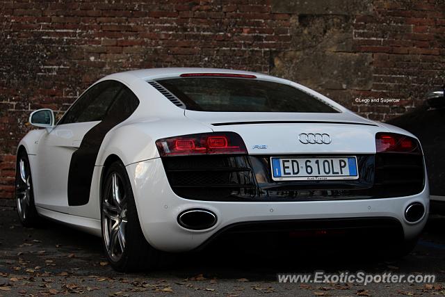 Audi R8 spotted in Siena, Italy