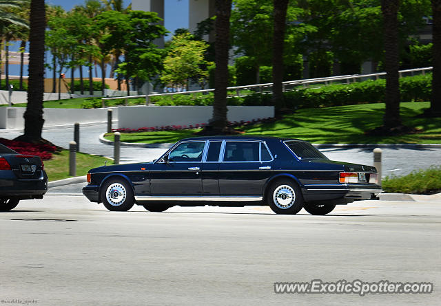 Rolls-Royce Silver Spur spotted in Bal Harbour, Florida