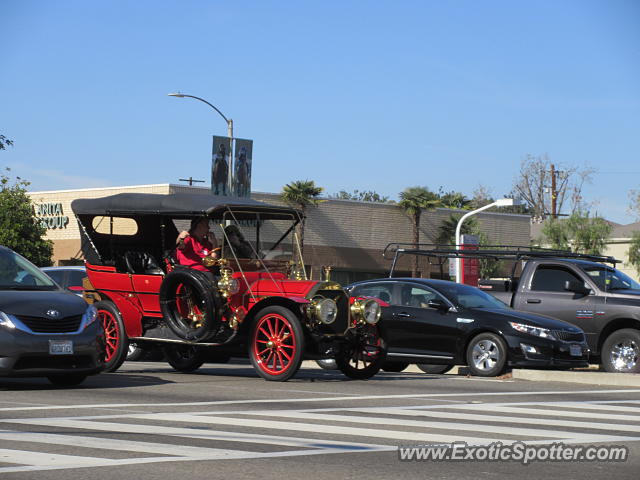 Other Vintage spotted in Arcadia, California