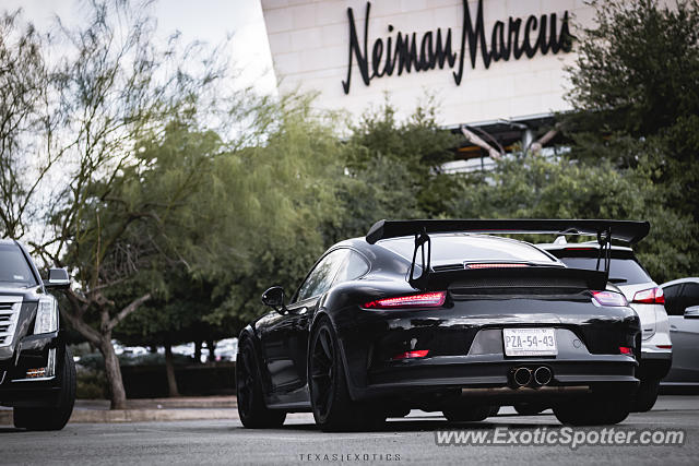 Porsche 911 GT3 spotted in San Antonio, Texas