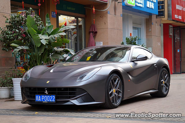 Ferrari F12 spotted in Chengdu, China
