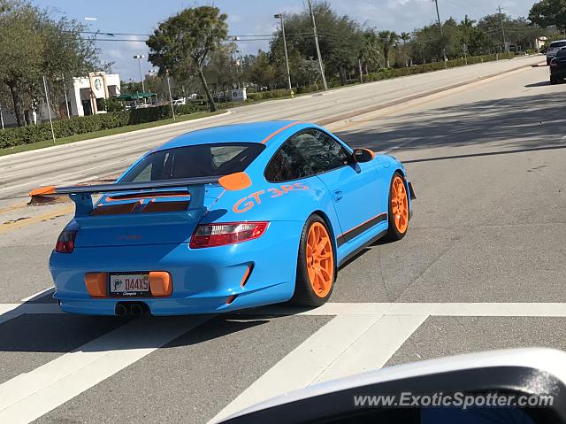 Porsche 911 GT3 spotted in Deerfield Beach, Florida