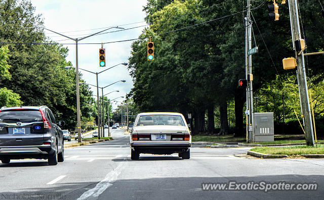 Rolls-Royce Silver Spur spotted in Charlotte, North Carolina