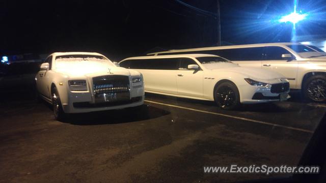 Rolls-Royce Ghost spotted in Old bridge, New Jersey