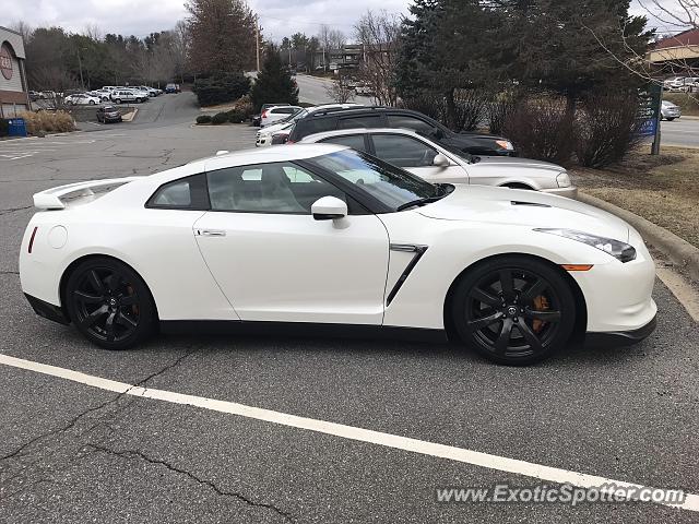 Nissan GT-R spotted in Asheville, North Carolina