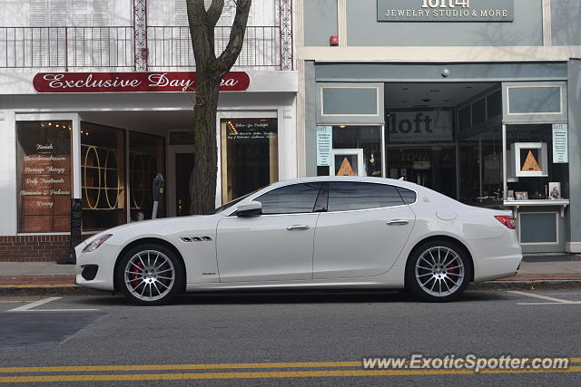 Maserati Quattroporte spotted in Ridgewood, United States