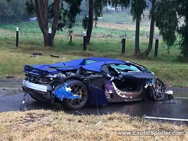 Mclaren 650S spotted in BOGOTA, Colombia