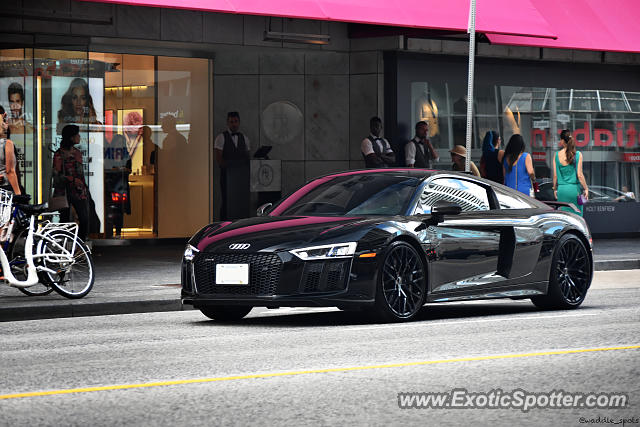 Audi R8 spotted in Toronto, Canada