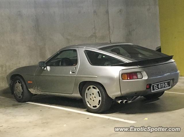 Other Vintage spotted in Quarteira, Portugal