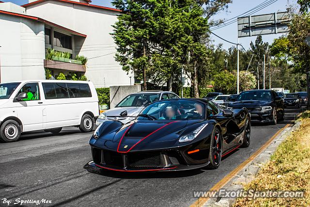 Ferrari LaFerrari spotted in Mexico City, Mexico