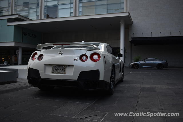 Nissan GT-R spotted in Guadalajara, Mexico